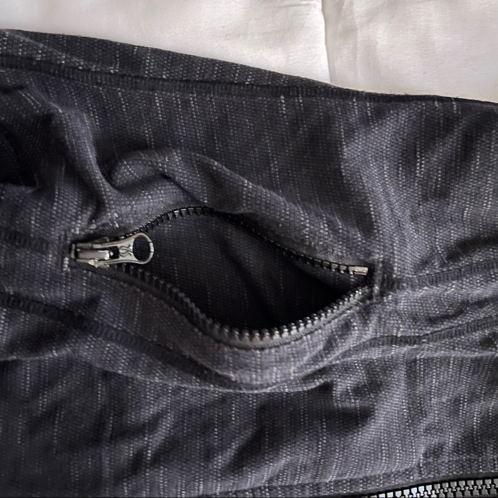 Lululemon Zip Up - Picture 4 of 5
